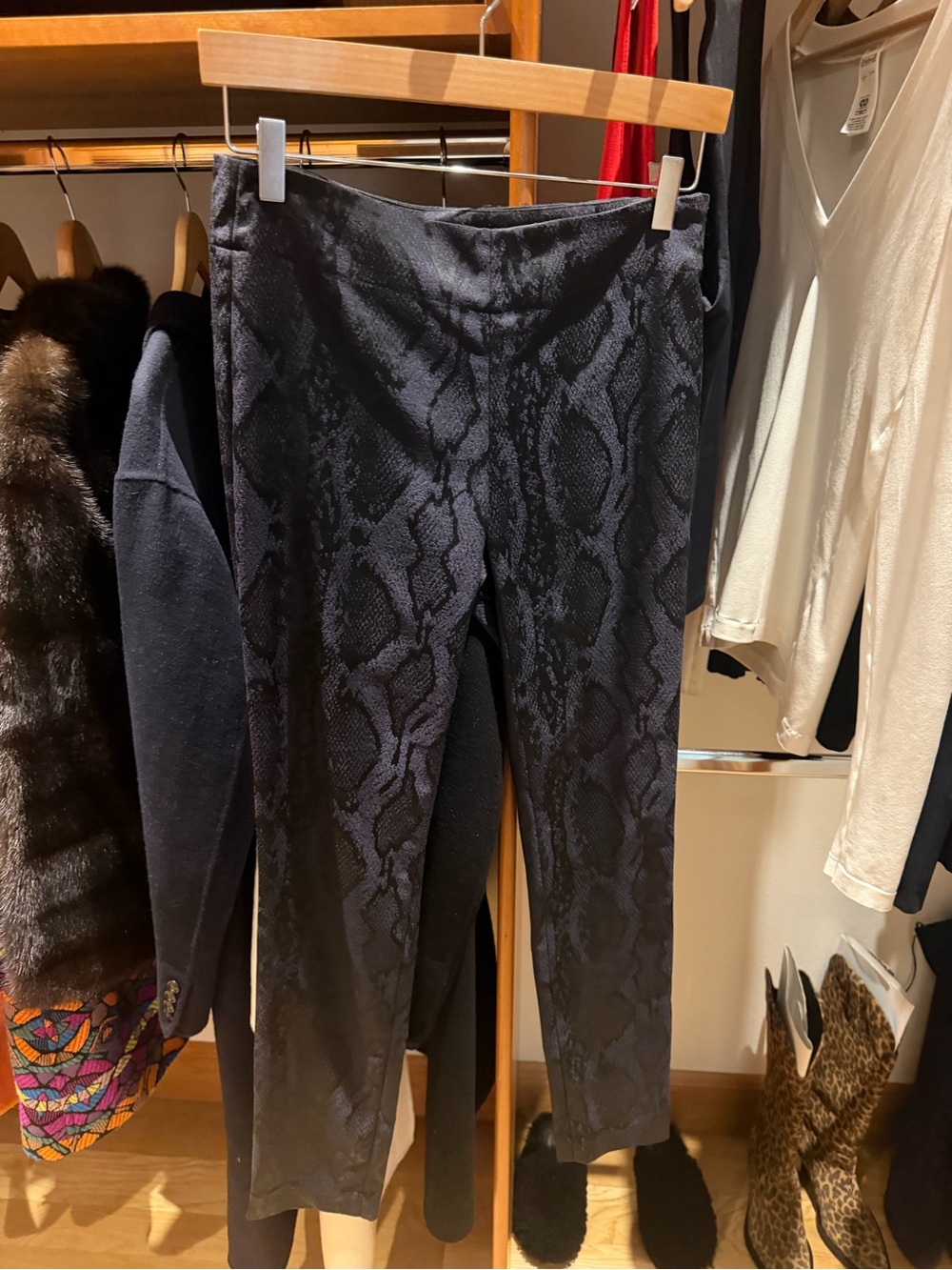 Donna Karan Black Snake-Print Ankle Pants